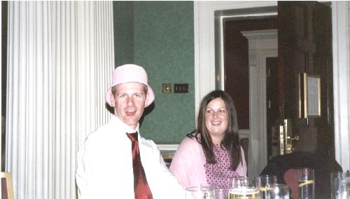 Catinthehat.jpg (23937 bytes)