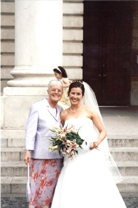 Family1.jpg (19238 bytes)